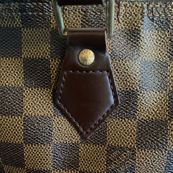 Authentic LV Speedy 30 Damier - Picture 2 of 9
